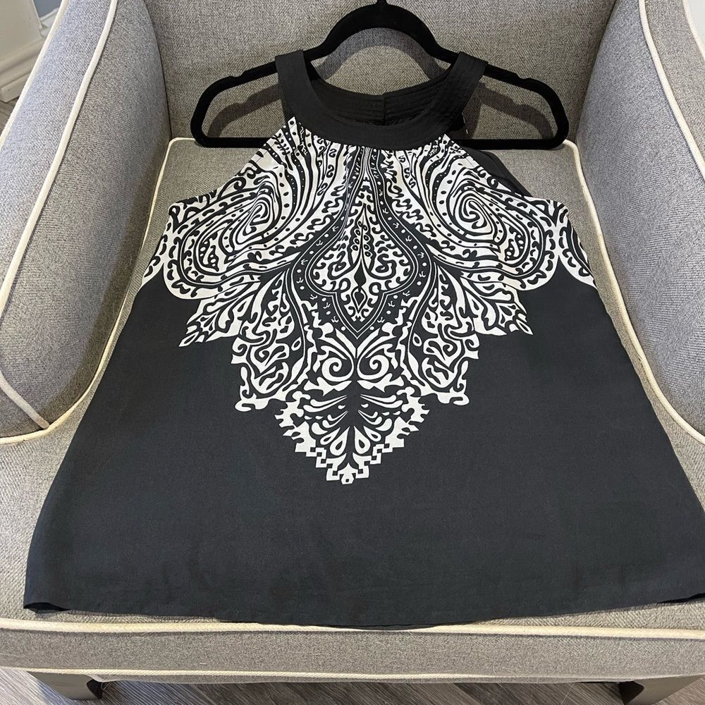 Jade Melody Tam sleeve less blouse